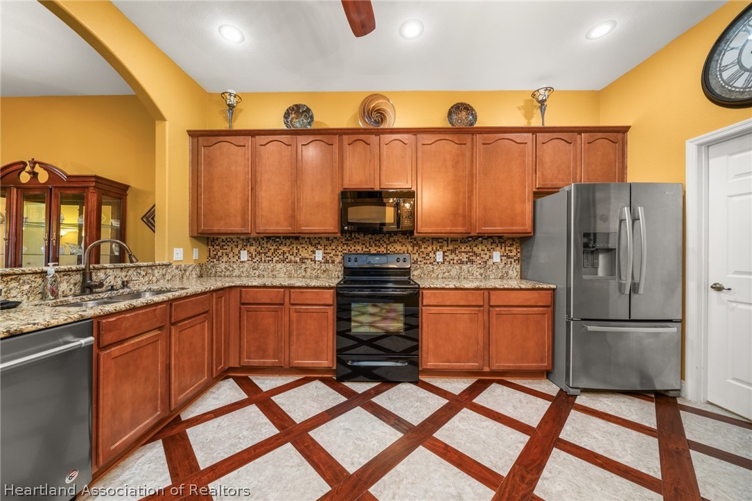 5232 Haw Branch Road Sebring, FL 33875 - Photo 7 of 49