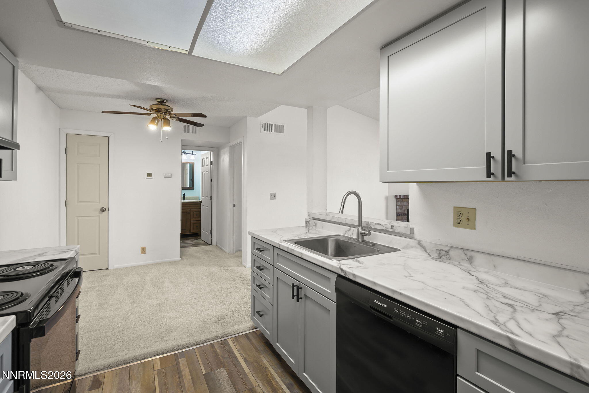 7680 Bluestone Drive Reno, NV 89511 - Photo 12 of 22 12-web-or-mls-_DSC0052