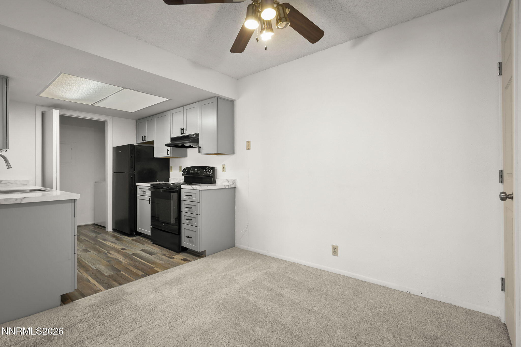 7680 Bluestone Drive Reno, NV 89511 - Photo 8 of 22 8-web-or-mls-_DSC0035