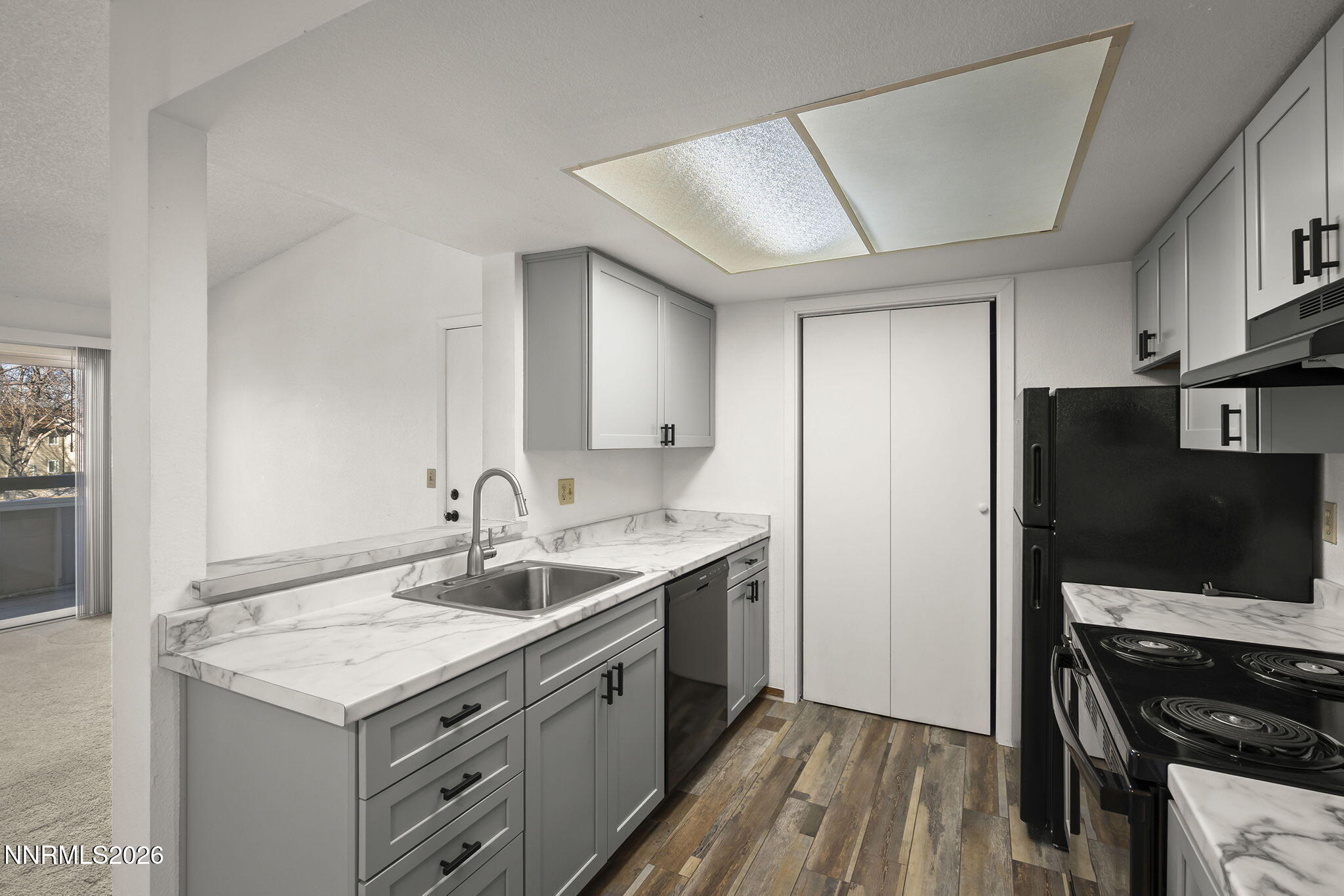 7680 Bluestone Drive Reno, NV 89511 - Photo 9 of 22 9-web-or-mls-_DSC0039