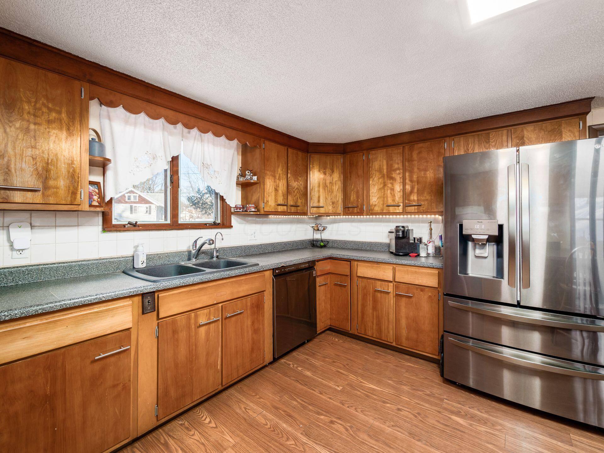 402 Sychar Road Mount Vernon, OH 43050 - Photo 26 of 53 Kitchen