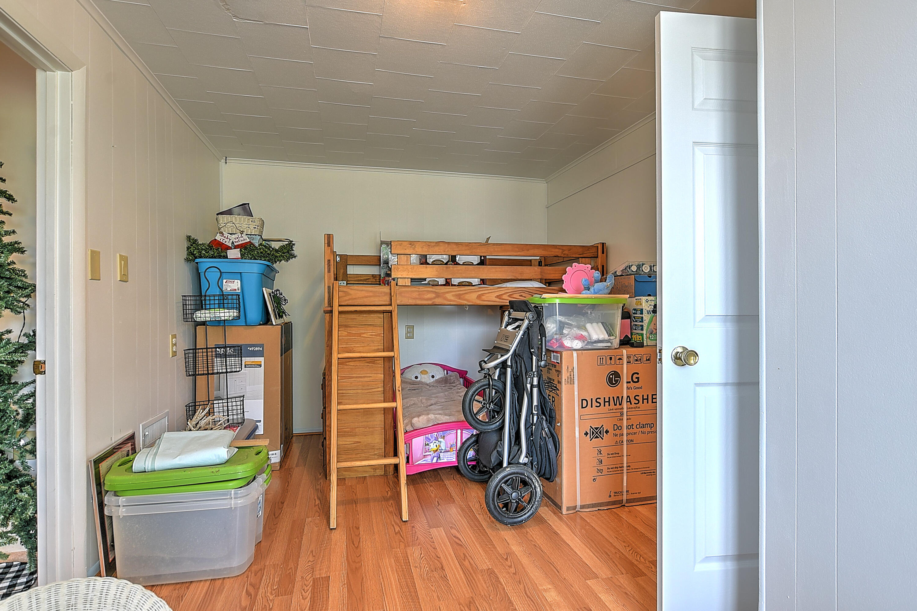 1060 Valleydale Road Mosheim, TN 37818 - Photo 14 of 36 1060 Valley Dale-14