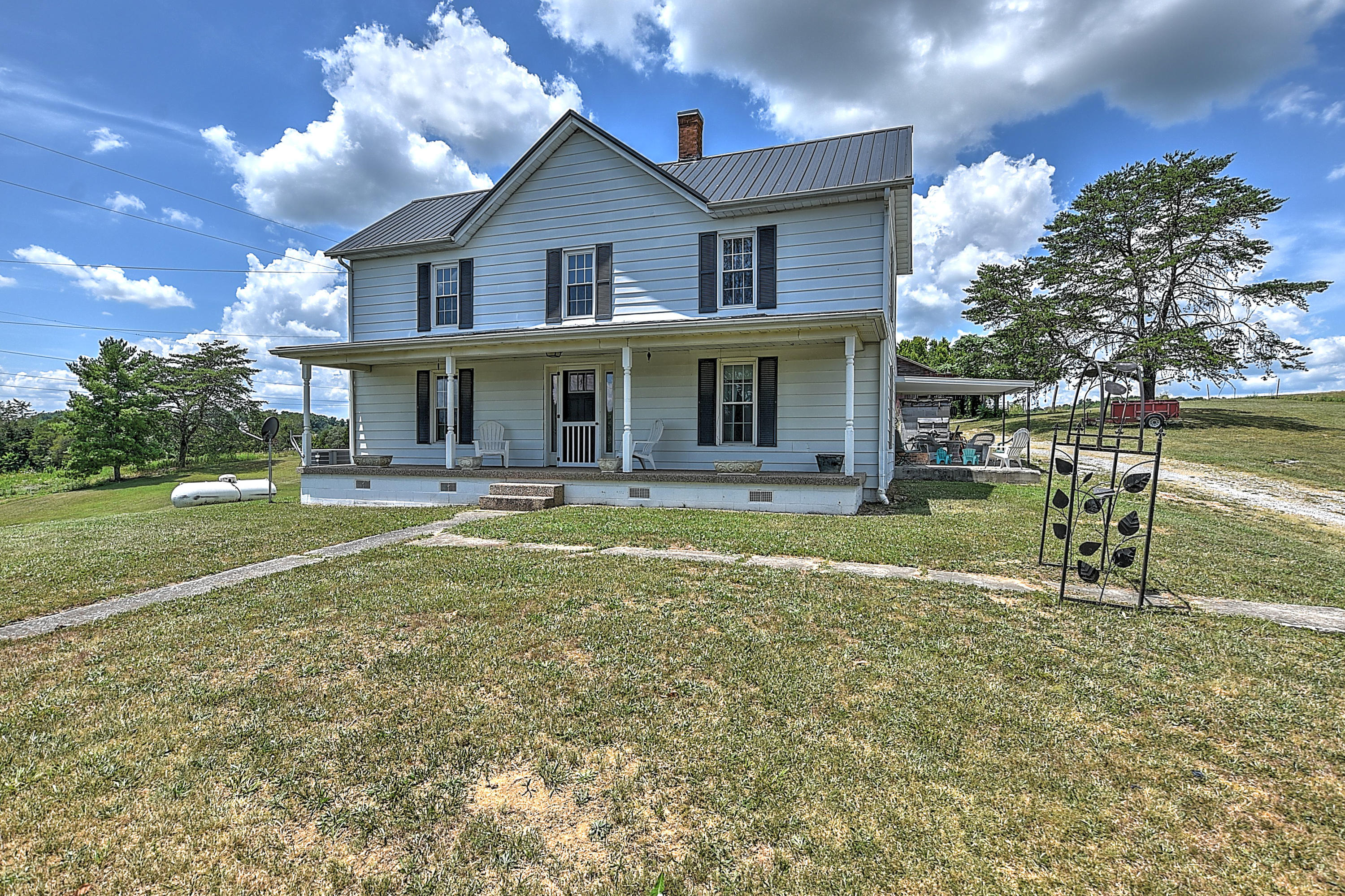1060 Valleydale Road Mosheim, TN 37818 - Photo 4 of 36 1060 Valley Dale-4