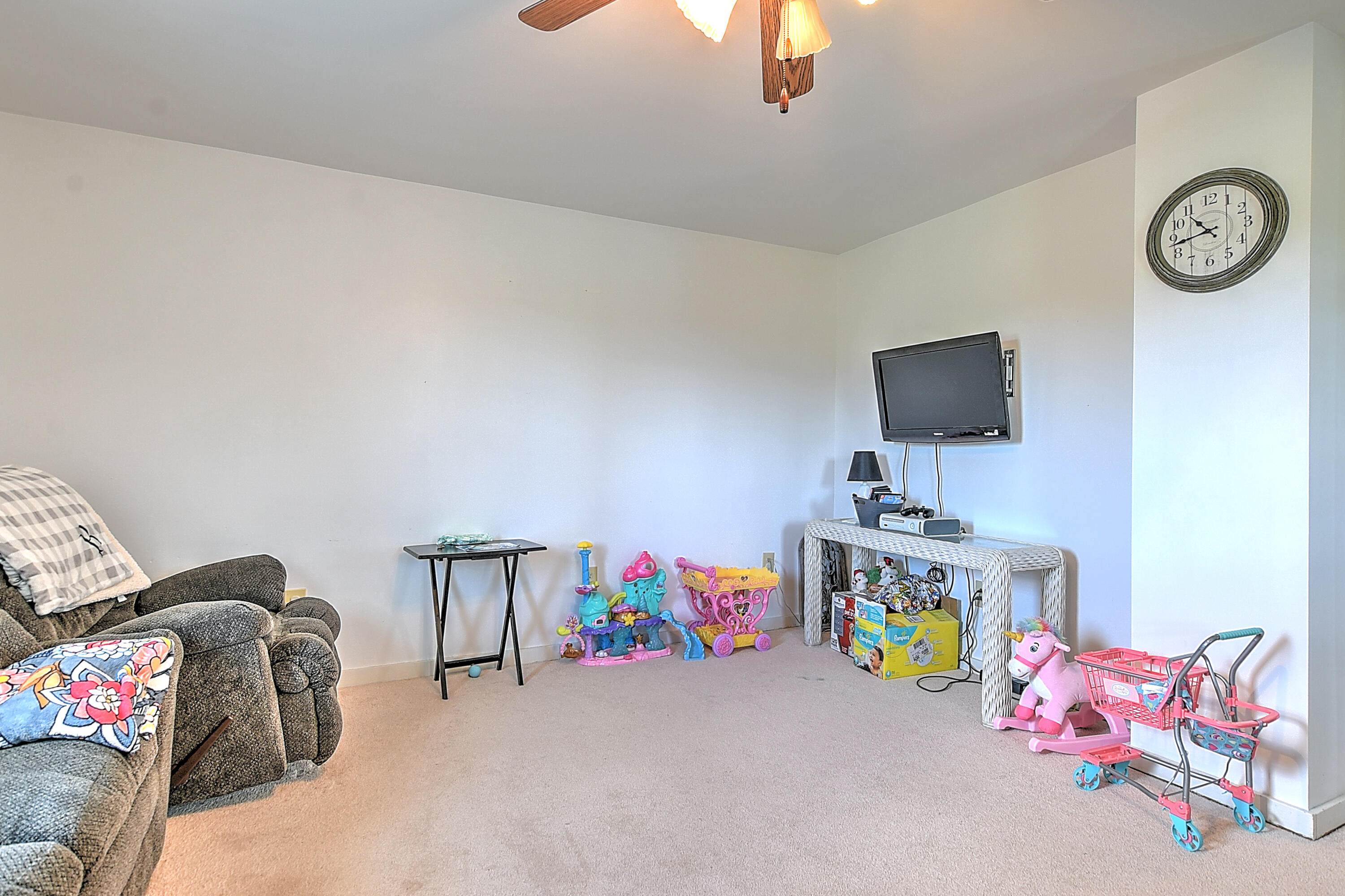 1060 Valleydale Road Mosheim, TN 37818 - Photo 9 of 36 1060 Valley Dale-9