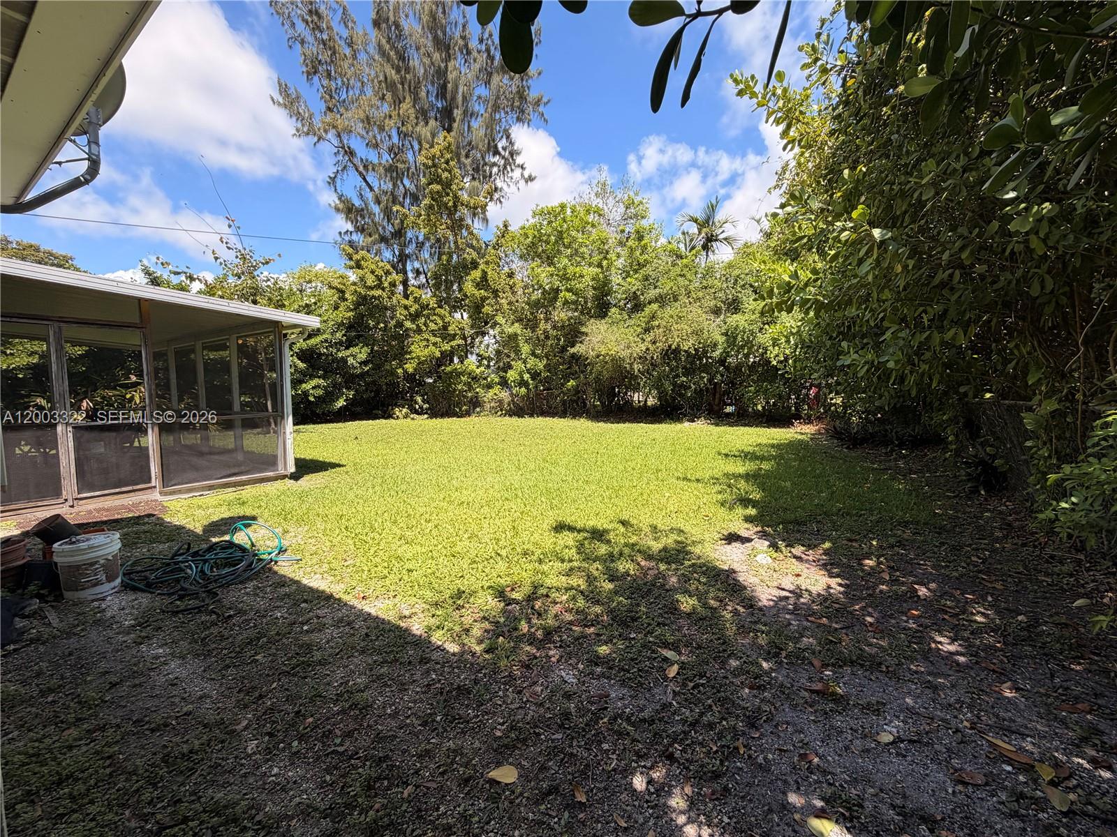 5765 Southwest 48th Street Miami, FL 33155 - Photo 4 of 7