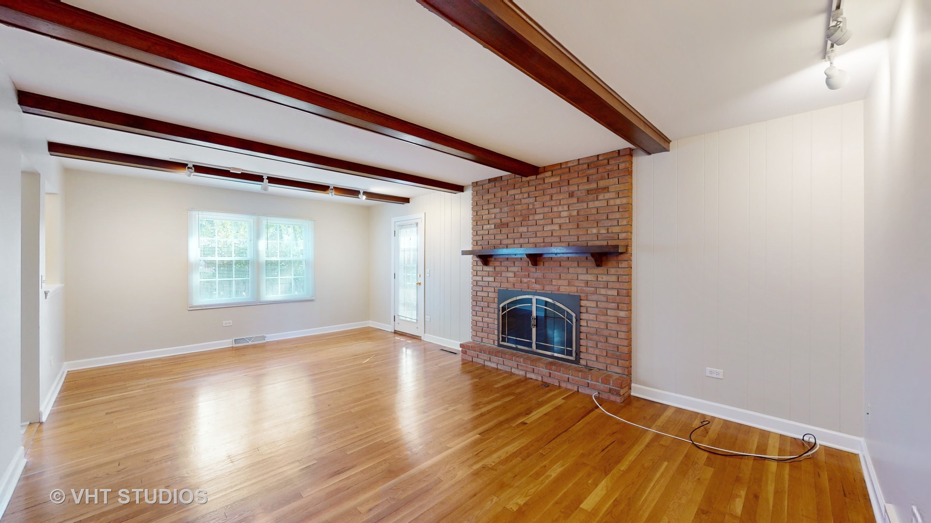 501 Providence Road Palatine, IL 60074 - Photo 4 of 43 Gallery Image 4