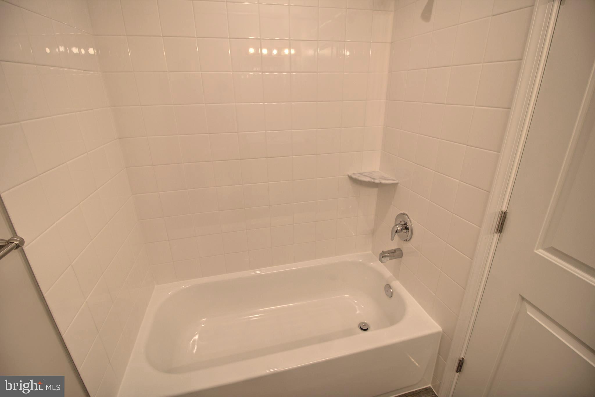 6335 Greenfield Road, Unit 1711 Elkridge, MD 21075 - Photo 12 of 18 Gallery Image 12