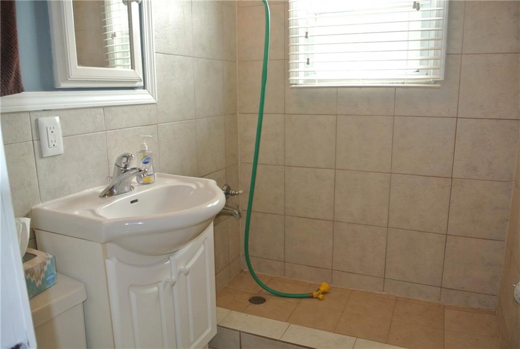 4007 Ridge Road Anderson, IN 46013 - Photo 11 of 28 Gallery Image 11