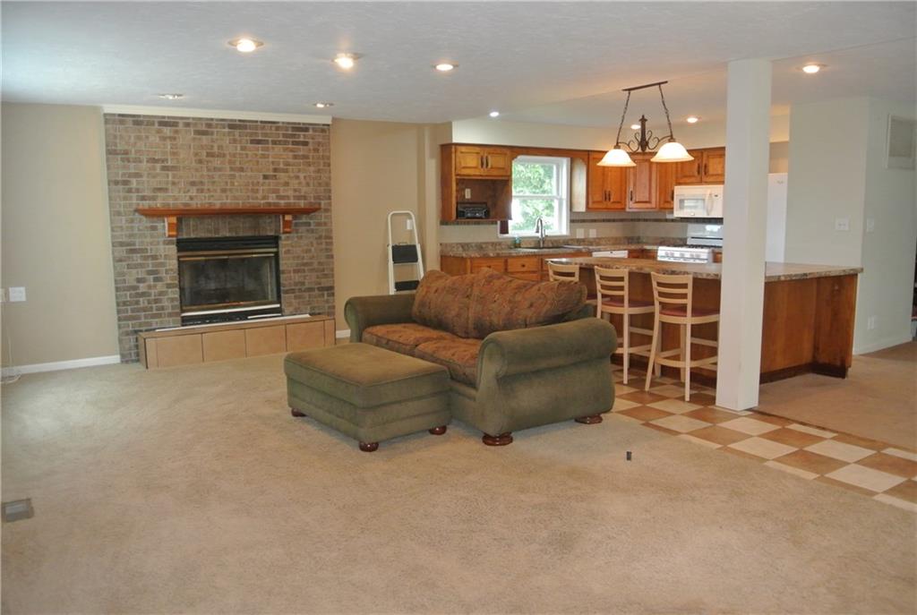 4007 Ridge Road Anderson, IN 46013 - Photo 7 of 28 Gallery Image 7