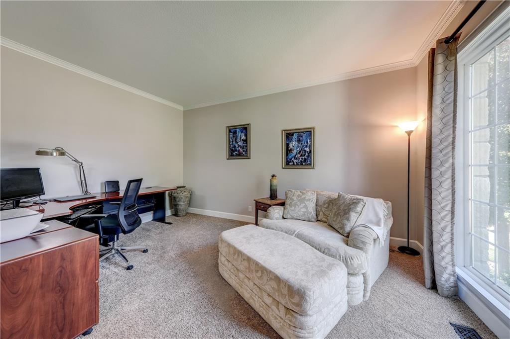 13017 Reeder Street Overland Park, KS 66213 - Photo 9 of 35