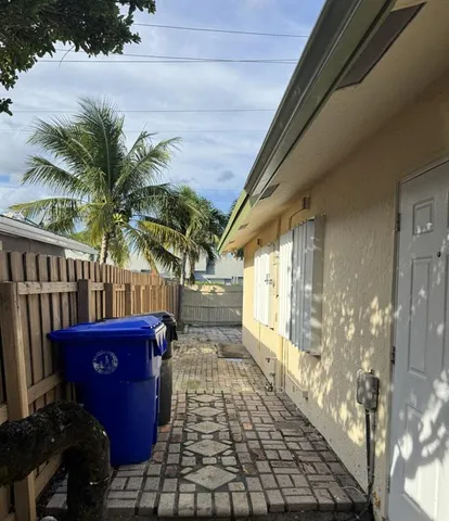 $2,750 | 7165 Southwest 11th Court, North Lauderdale, FL 33068