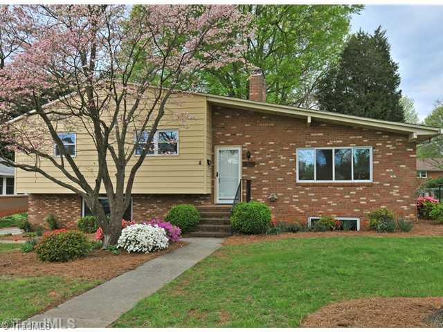1412 Capri Road Southwest Winston-Salem, NC 27103 - Photo 1 of 12 Exterior Front.
