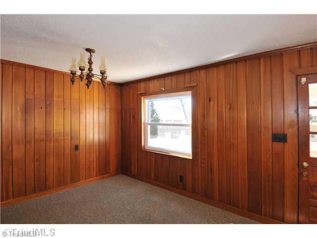 1412 Capri Road Southwest Winston-Salem, NC 27103 - Photo 4 of 12 Other.