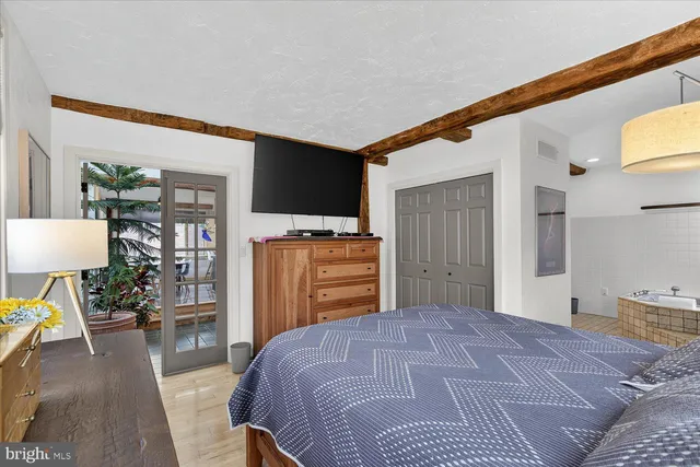 $1,195,000 | 464 Locust Lane, Littlestown, PA 17340