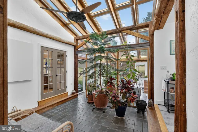 $1,195,000 | 464 Locust Lane, Littlestown, PA 17340