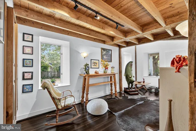 $1,195,000 | 464 Locust Lane, Littlestown, PA 17340