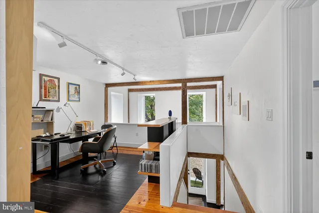 $1,195,000 | 464 Locust Lane, Littlestown, PA 17340