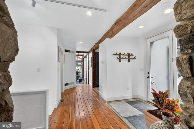 $1,195,000 | 464 Locust Lane, Littlestown, PA 17340