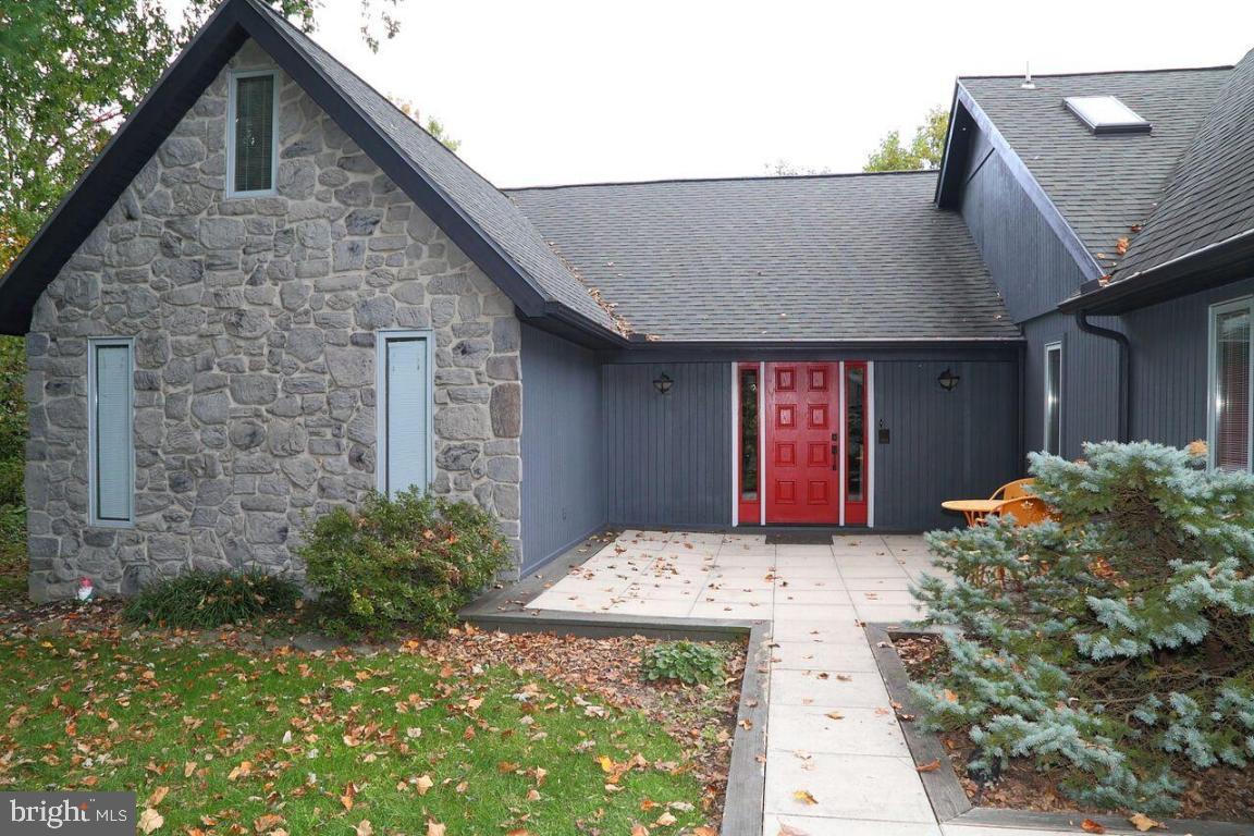 4125 Forrest Road Mount Joy, PA 17552 - Photo 2 of 24 Gallery Image 2