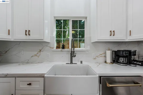 $1,899,000 | 35970 Vivian Place, Fremont, CA 94536