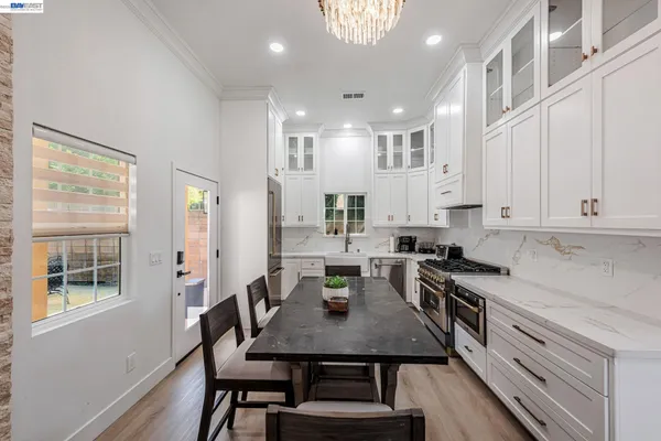 $1,899,000 | 35970 Vivian Place, Fremont, CA 94536