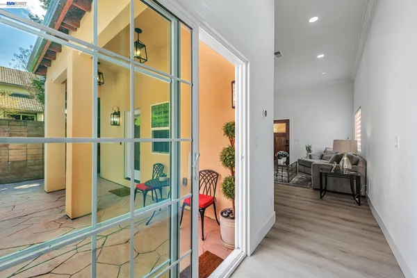 $1,899,000 | 35970 Vivian Place, Fremont, CA 94536