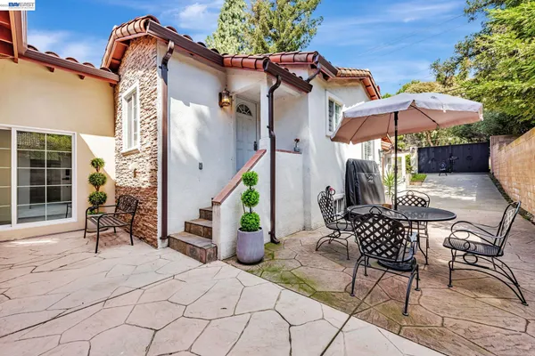 $1,899,000 | 35970 Vivian Place, Fremont, CA 94536