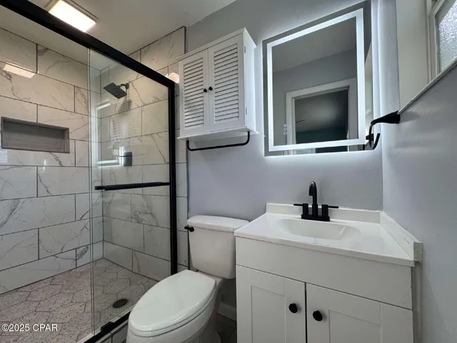 $2,100 | 1220 Tennessee Avenue, Lynn Haven, FL 32444