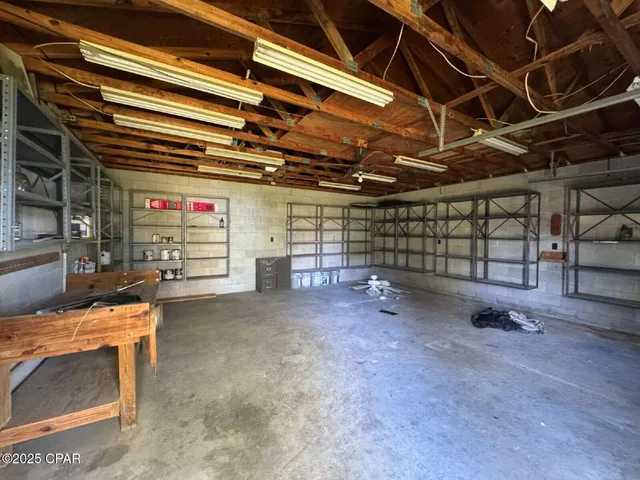 $2,100 | 1220 Tennessee Avenue, Lynn Haven, FL 32444