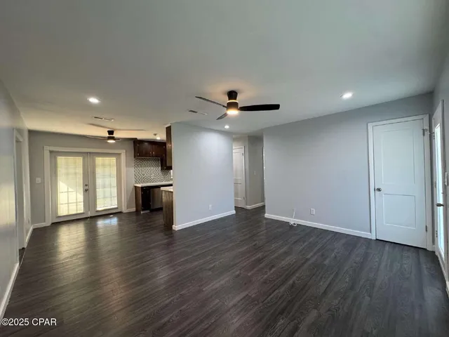 $2,100 | 1220 Tennessee Avenue, Lynn Haven, FL 32444