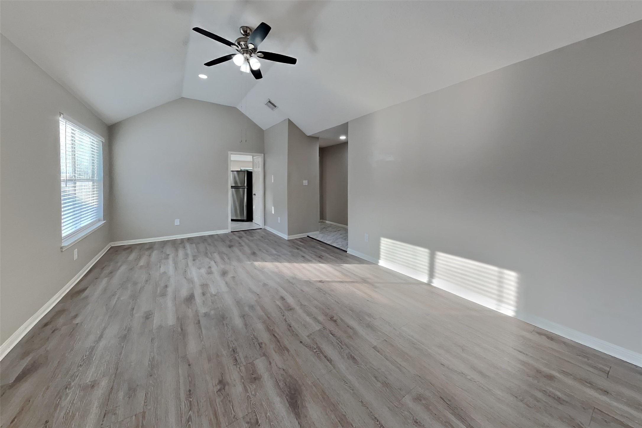 5419 Roserock Lane Spring, TX 77379 - Photo 2 of 19