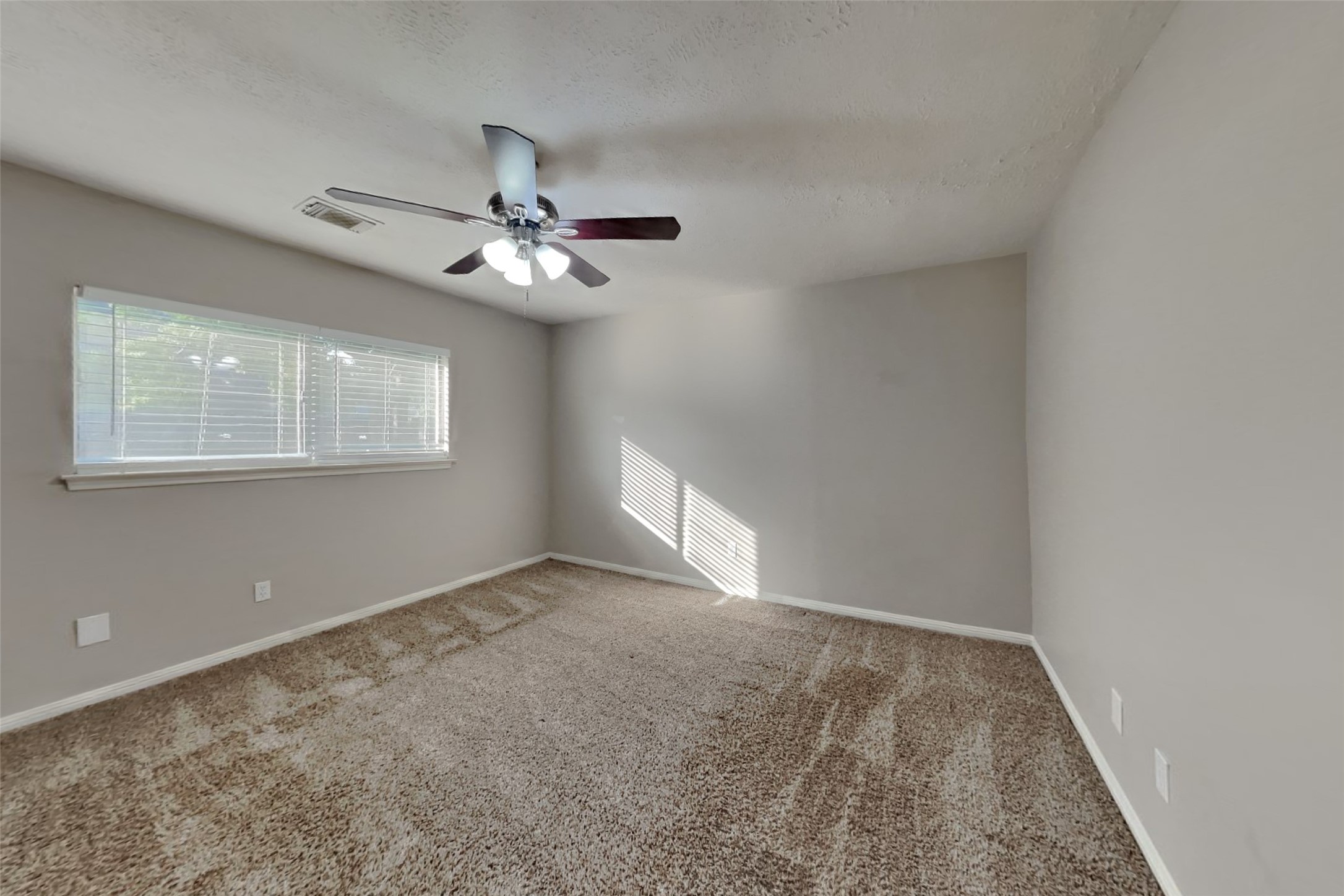 5419 Roserock Lane Spring, TX 77379 - Photo 9 of 19