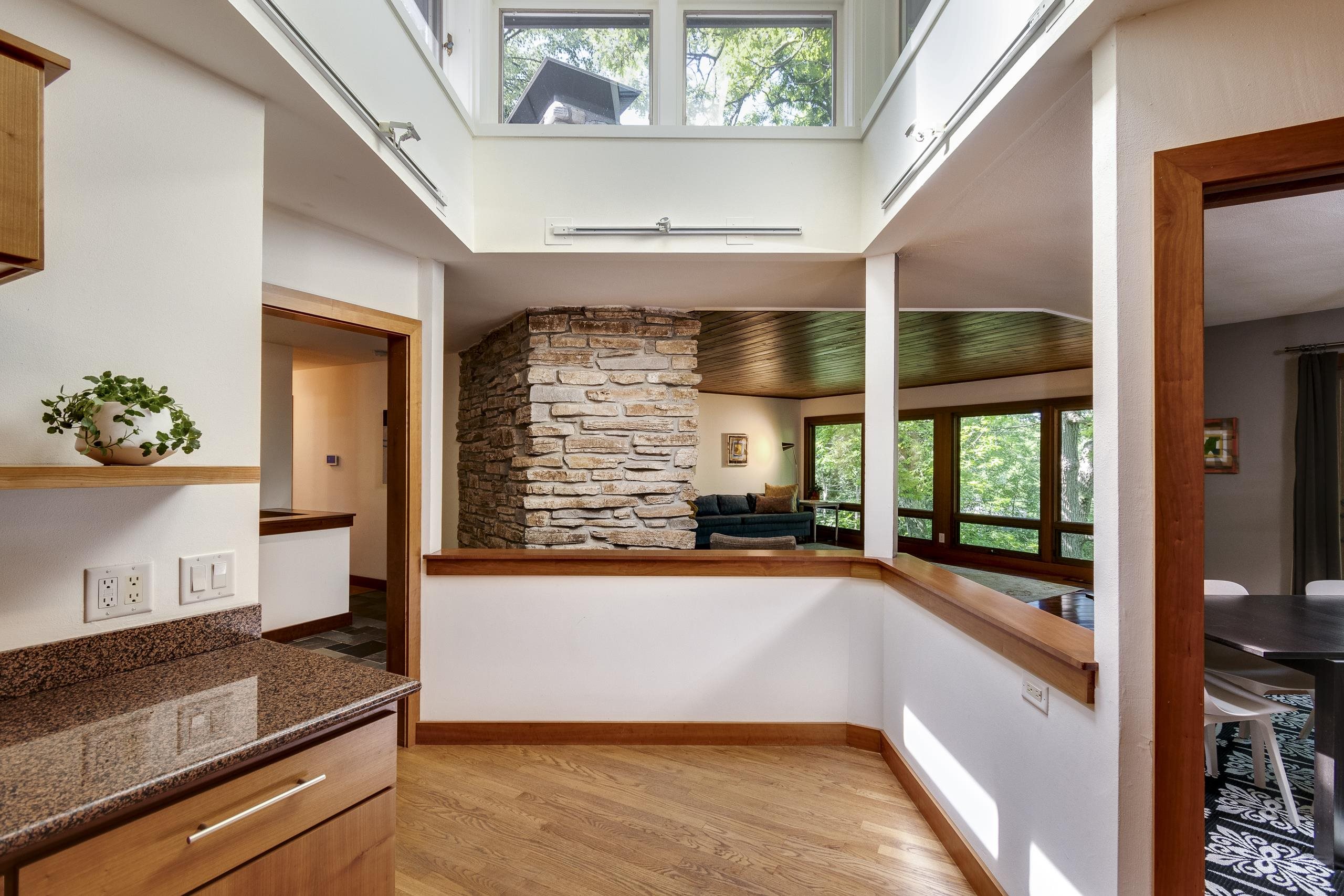 6002 Hammersley Road Madison, WI 53711 - Photo 9 of 65 Gallery Image 9