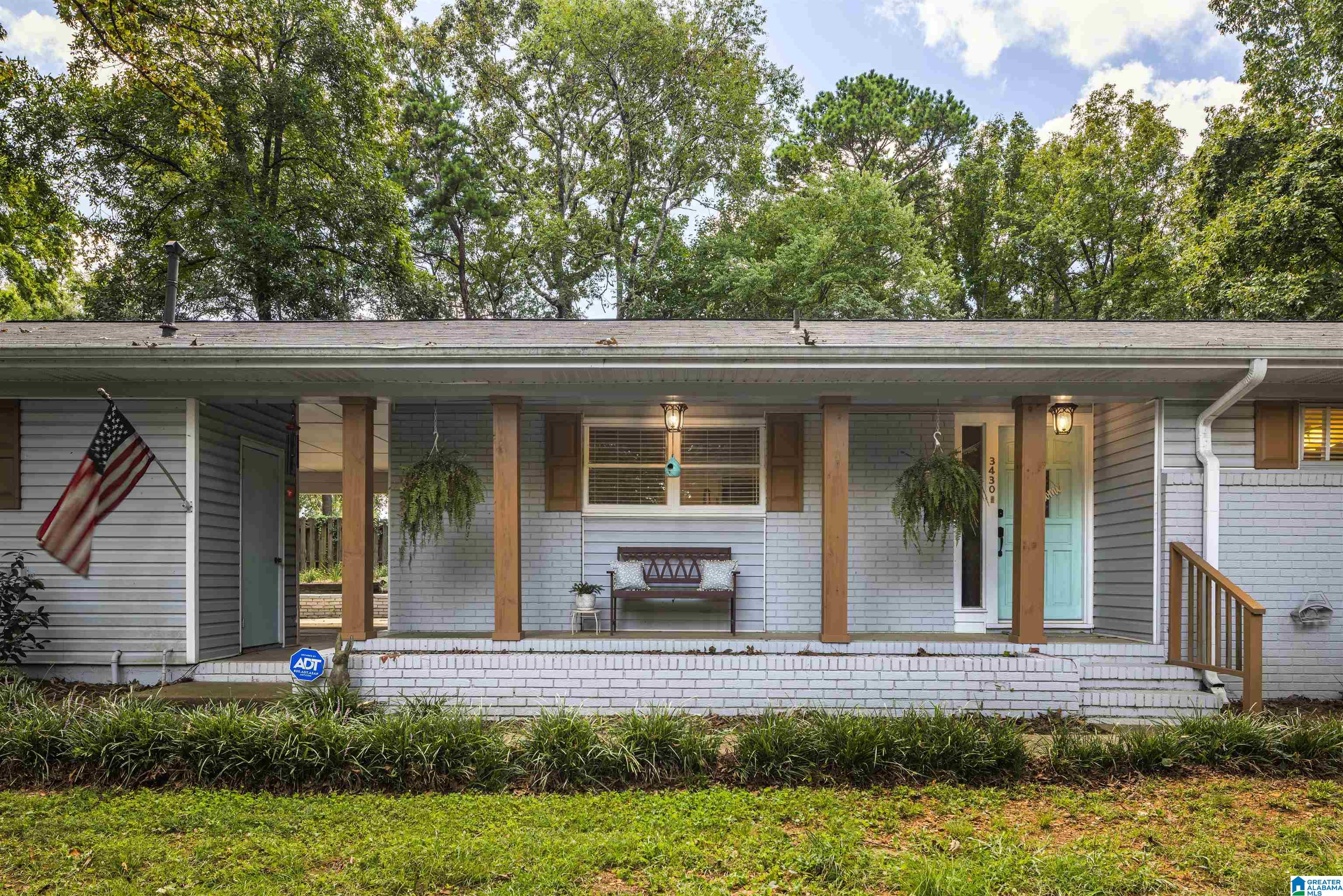 3430 Ridgecrest Drive Birmingham, AL 35216 - Photo 4 of 46