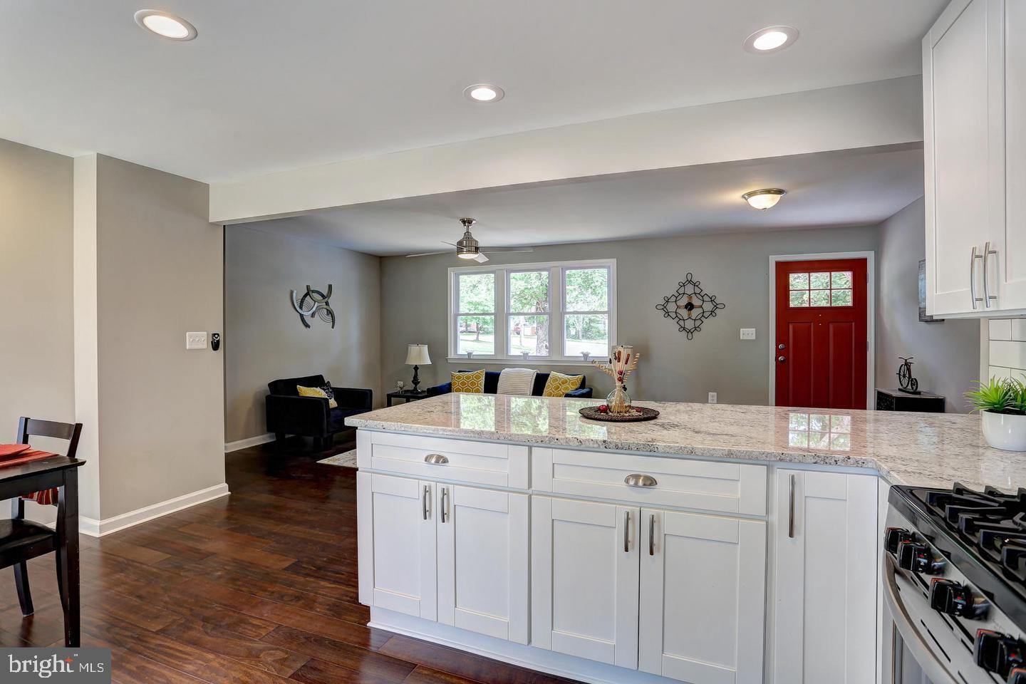 213 Ardmore Road Linthicum Heights, MD 21090 - Photo 3 of 20 Gallery Image 3