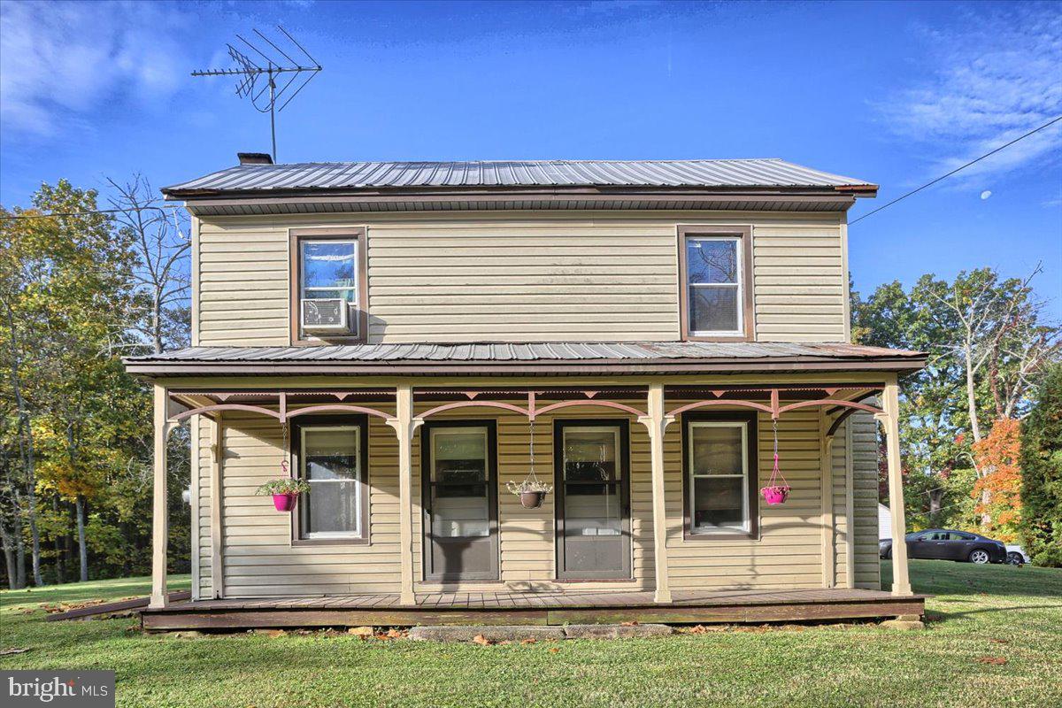 4 Mountain Road Dillsburg, PA 17019 - Photo 1 of 19 Gallery Image 1
