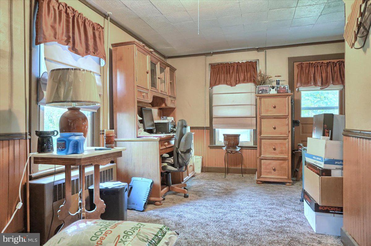 4 Mountain Road Dillsburg, PA 17019 - Photo 9 of 19 Gallery Image 9