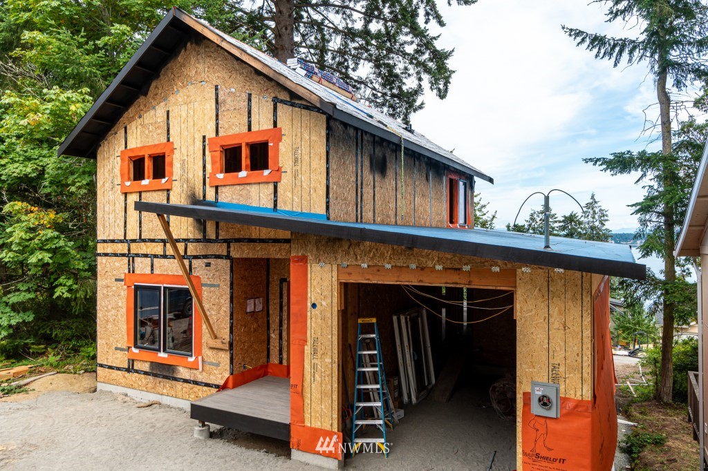 3759 Saratoga Road Langley, WA 98260 - Photo 3 of 16 Gallery Image 3