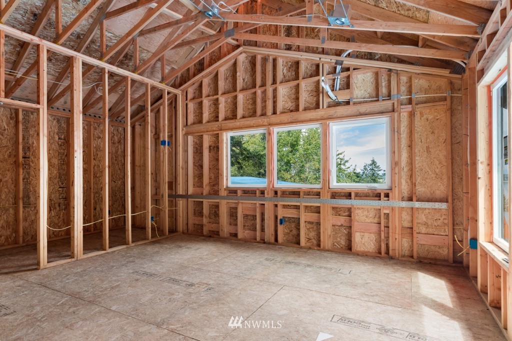 3759 Saratoga Road Langley, WA 98260 - Photo 8 of 16 Gallery Image 8