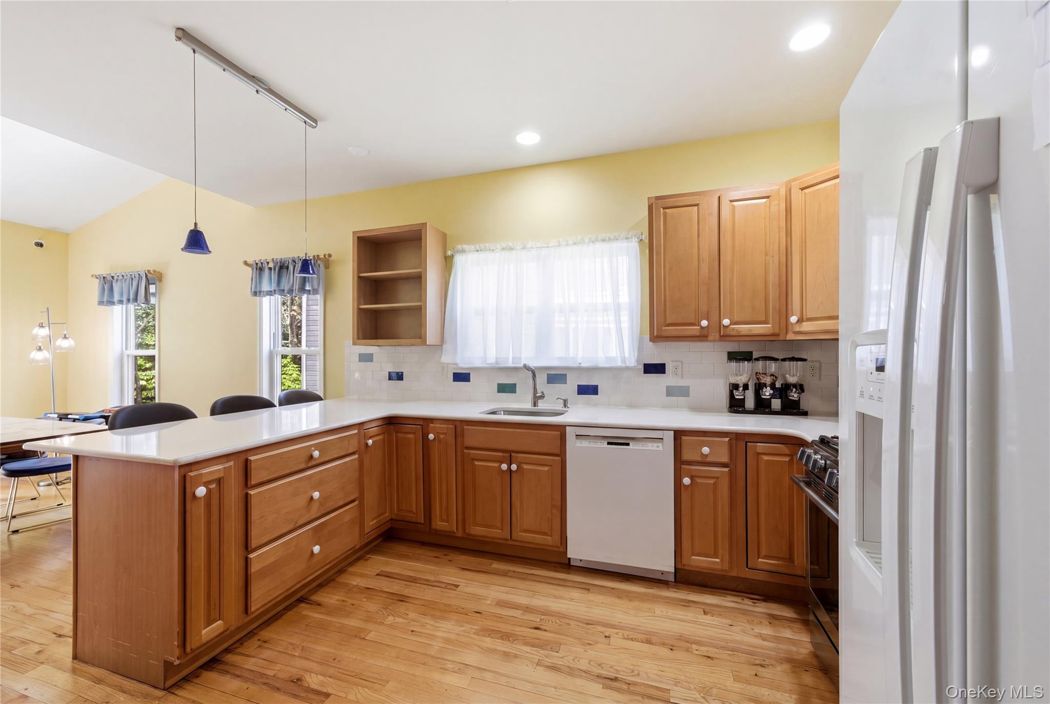 23 Sunflower Ridge Road Centereach, NY 11720 - Photo 11 of 29 Gallery Image 11