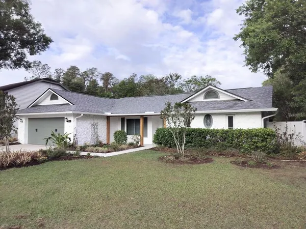 $450,000 | 3403 Bloomingdale Oaks Drive, Valrico, FL 33596