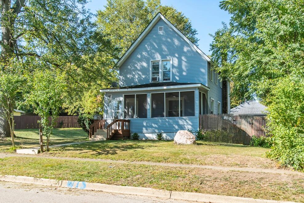 419 22nd Street North Springfield, MI 49037 - Photo 1 of 43 DSC_7376