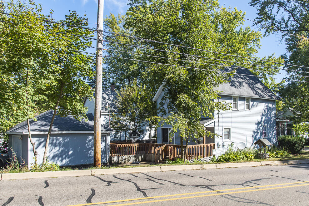 419 22nd Street North Springfield, MI 49037 - Photo 13 of 43 DSC_7362