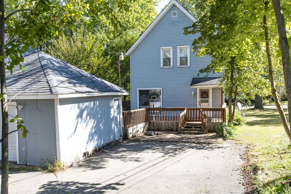 419 22nd Street North Springfield, MI 49037 - Photo 15 of 43 DSC_7364