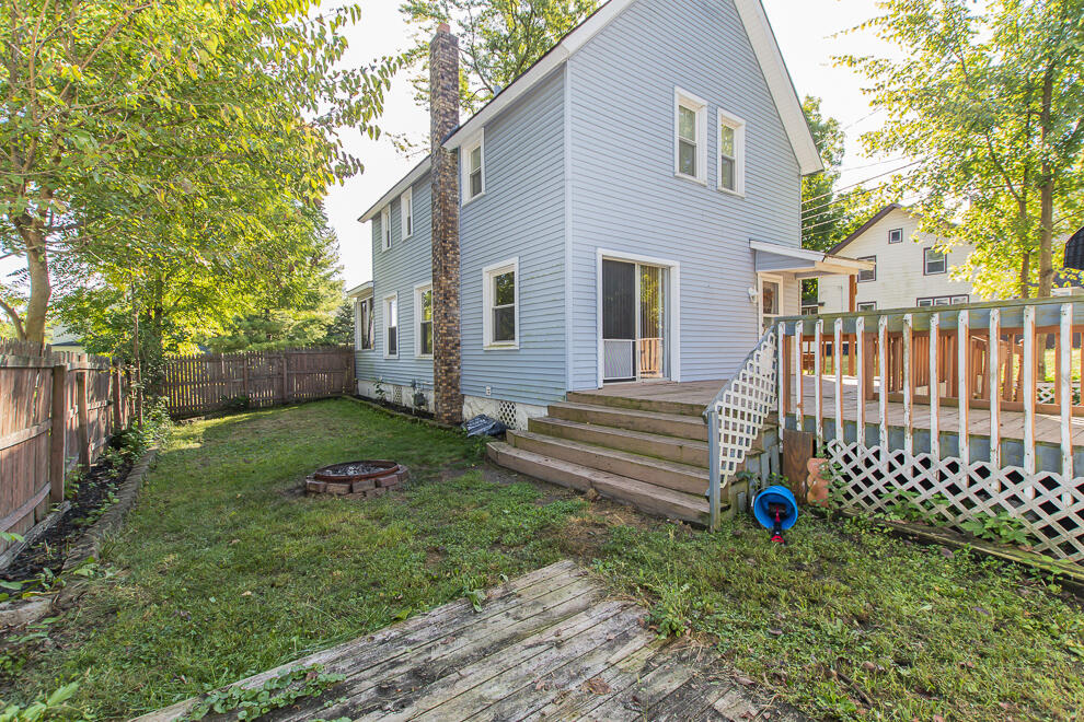 419 22nd Street North Springfield, MI 49037 - Photo 22 of 43 DSC_7369