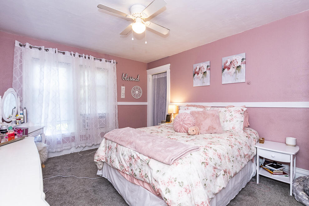419 22nd Street North Springfield, MI 49037 - Photo 9 of 43 RN5_1938