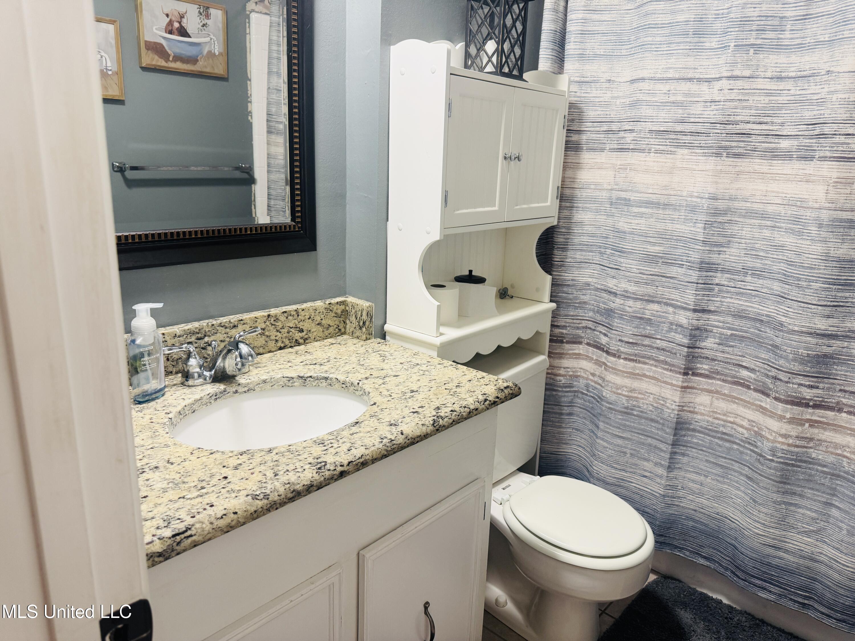 2 Pin Oak Drive Natchez, MS 39120 - Photo 21 of 39 IMG_0191