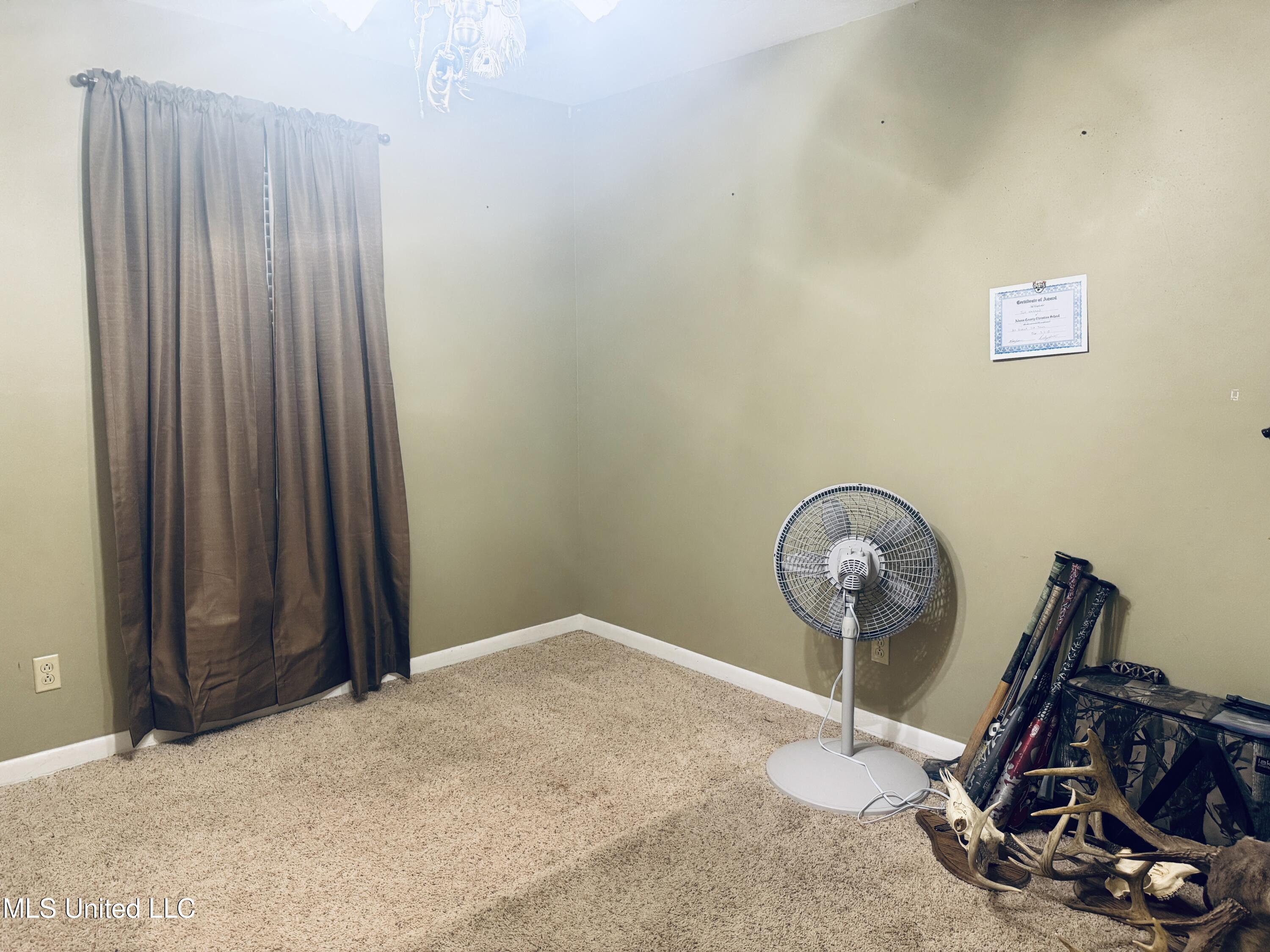 2 Pin Oak Drive Natchez, MS 39120 - Photo 22 of 39 IMG_0188