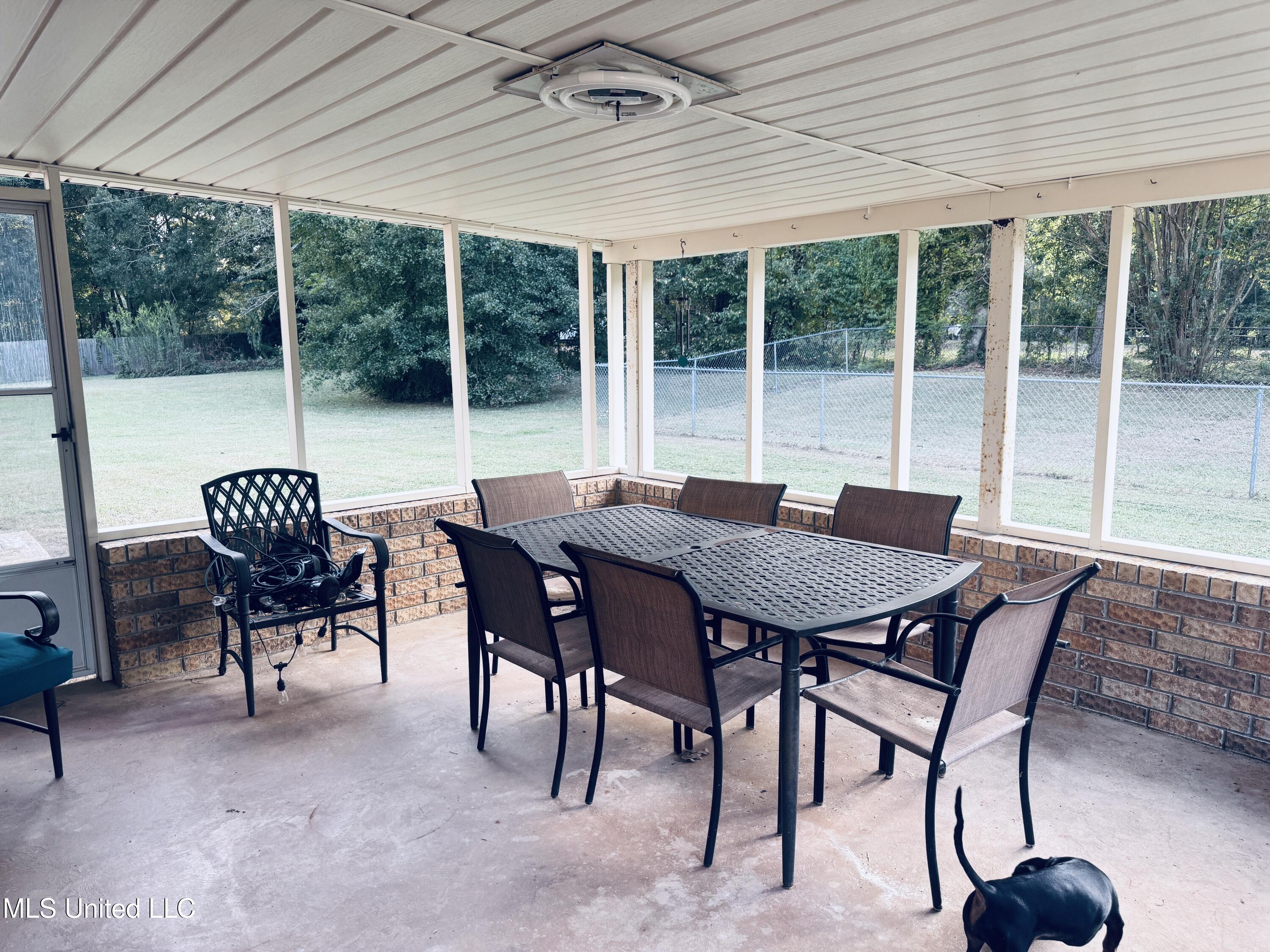 2 Pin Oak Drive Natchez, MS 39120 - Photo 27 of 39 IMG_0200