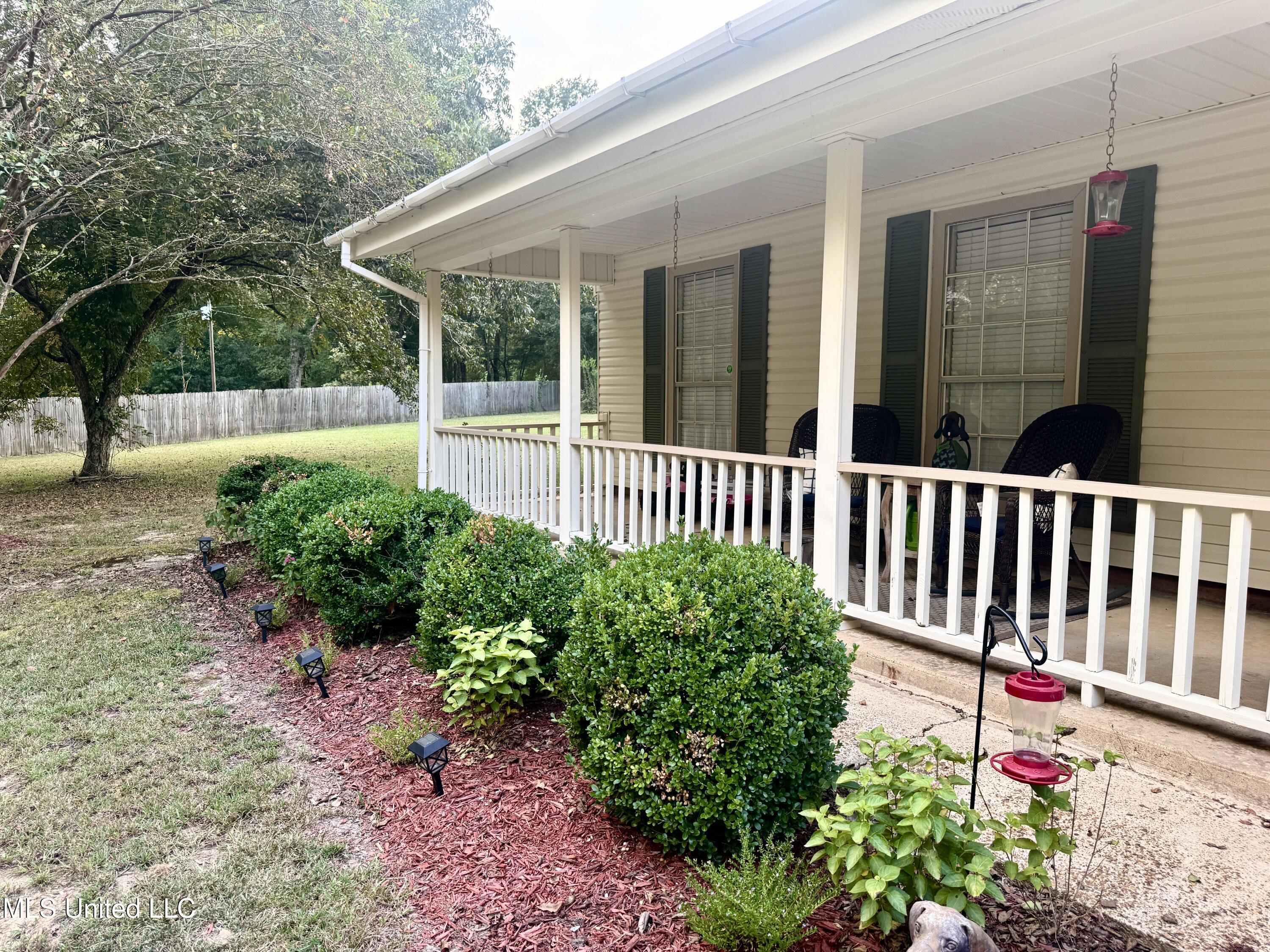 2 Pin Oak Drive Natchez, MS 39120 - Photo 36 of 39 IMG_0232